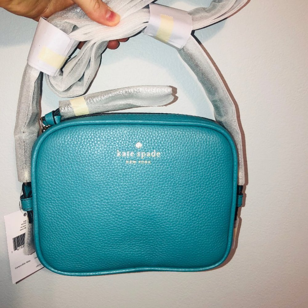 Kate Spade Crossbody - Picture 3 of 6